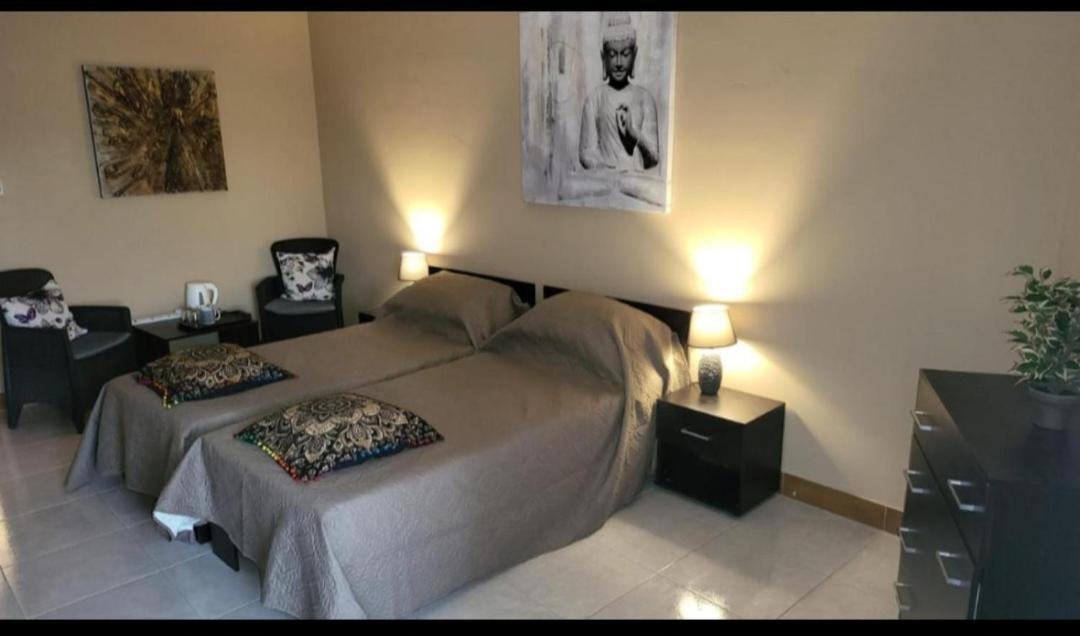 Lotus Guest House Malta Gzira Rum bild
